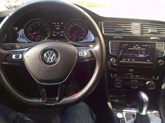 VOLKSWAGEN-GOLF-1.4 TSI HIGHLINE 16V GASOLINA 4P AUTOMÁTICO VOLKSWAGEN-GOLF-2013