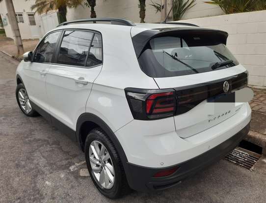 VOLKSWAGEN-T-CROSS-2019