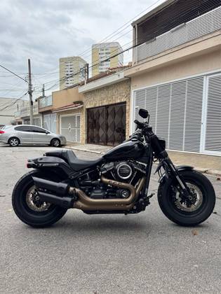 HARLEY-DAVIDSON SOFTAIL FAT BOB 107 