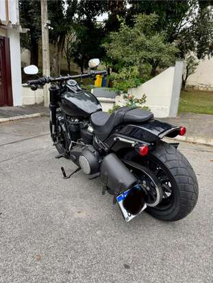 HARLEY-DAVIDSON-SOFTAIL FAT BOB 107-2018
