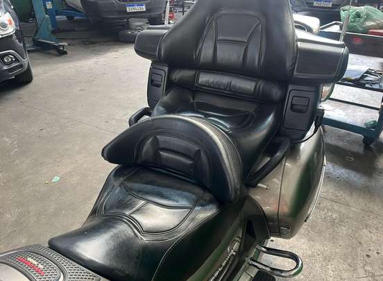 HONDA-GL 1800 GOLD WING-2005