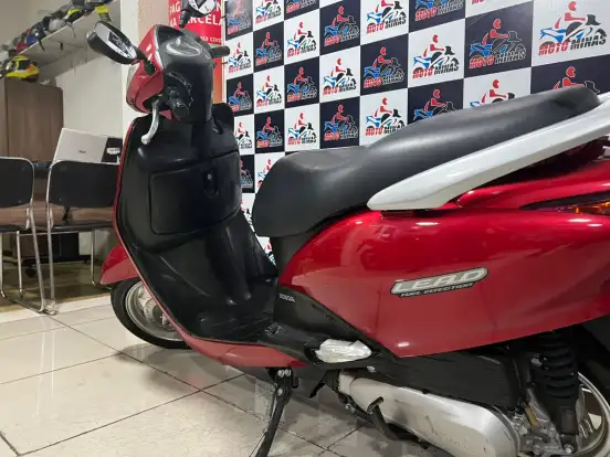 HONDA-LEAD 110-2009