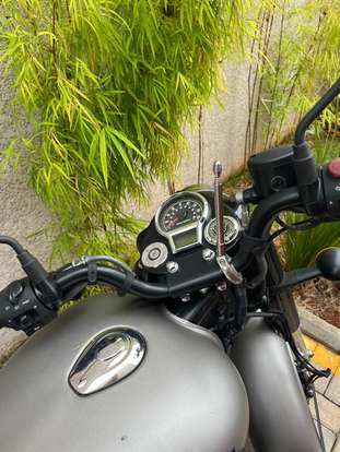 ROYAL ENFIELD-CLASSIC 350-2022