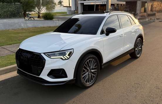 AUDI-Q3-2020