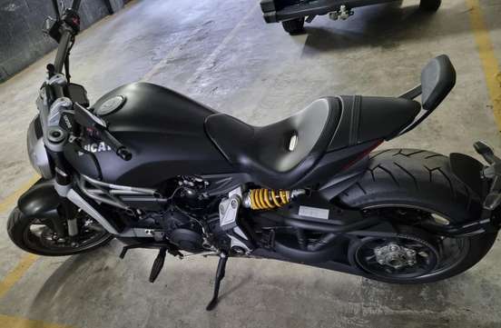 DUCATI-XDIAVEL-2016