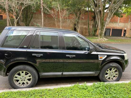 LAND ROVER-FREELANDER-3.2 SE 6 CILINDROS 24V GASOLINA 4P AUTOMÁTICO LAND ROVER-FREELANDER-2008