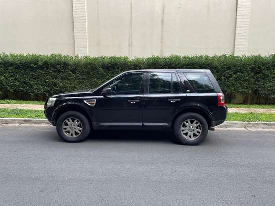 LAND ROVER-FREELANDER-3.2 SE 6 CILINDROS 24V GASOLINA 4P AUTOMÁTICO LAND ROVER-FREELANDER-2008