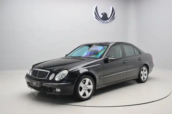 MERCEDES-BENZ-E 500-5.0 AVANTGARDE V8 GASOLINA 4P AUTOMÁTICO MERCEDES-BENZ-E 500-2002