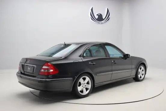 MERCEDES-BENZ-E 500-2002