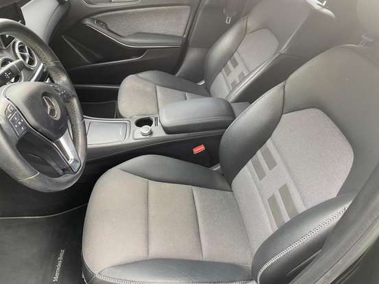 MERCEDES-BENZ-GLA 200-1.6 CGI STYLE 16V TURBO FLEX 4P AUTOMÁTICO MERCEDES-BENZ-GLA 200-2015