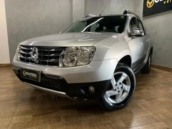RENAULT DUSTER 2.0 DYNAMIQUE 4X2 16V FLEX 4P AUTOMÁTICO RENAULT DUSTER 2.0 DYNAMIQUE 4X2 16V FLEX 4P AUTOMÁTICO
