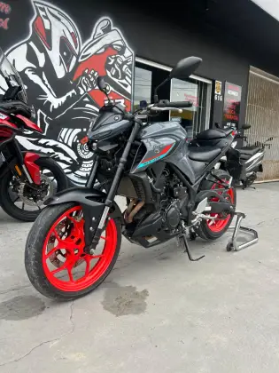 YAMAHA MT-03 ABS YAMAHA MT-03 ABS