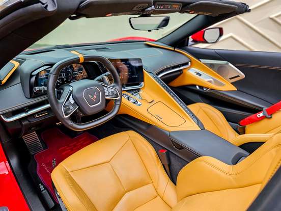 CHEVROLET-CORVETTE-6.2 V8 LT2 GASOLINA STINGRAY CONVERSIVEL AUTOMÁTICO CHEVROLET-CORVETTE-2022