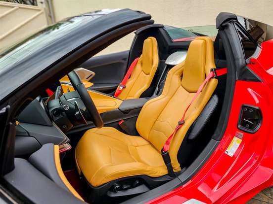 CHEVROLET-CORVETTE-6.2 V8 LT2 GASOLINA STINGRAY CONVERSIVEL AUTOMÁTICO CHEVROLET-CORVETTE-2022