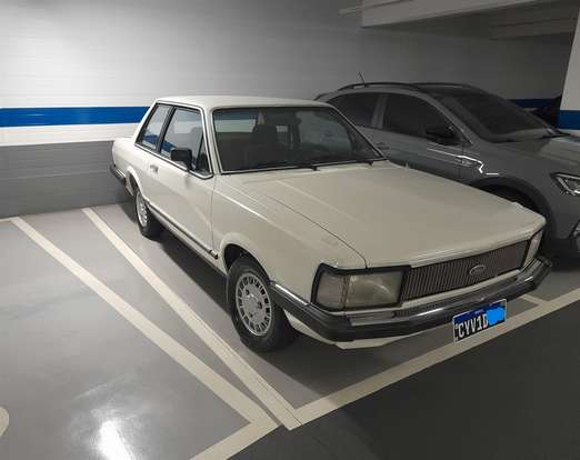 FORD-DEL REY-1983