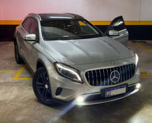 MERCEDES-BENZ GLA 200 1.6 CGI ENDURO 16V TURBO FLEX 4P AUTOMÁTICO