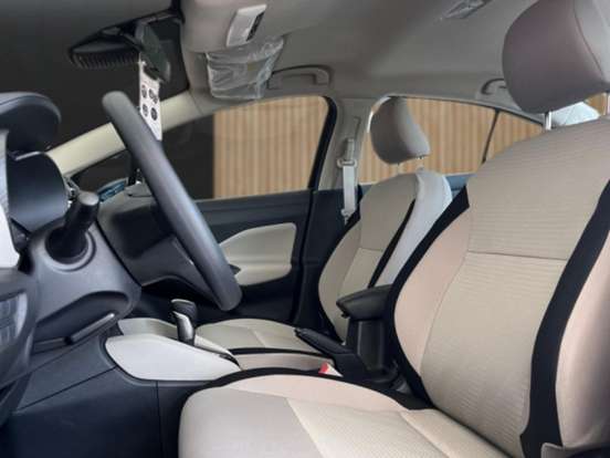 NISSAN-VERSA-2025