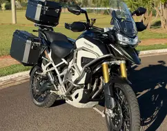 TRIUMPH TIGER 1200 RALLY EXPLORER TRIUMPH TIGER 1200 RALLY EXPLORER