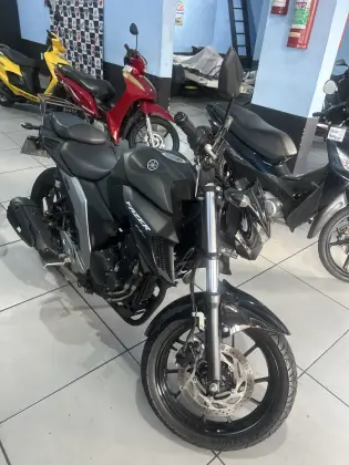 YAMAHA FZ25 FAZER ABS 