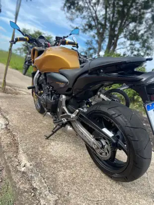 HONDA-CB 600F HORNET-2010