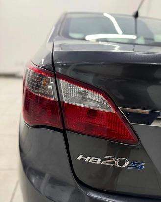 HYUNDAI-HB20S-2014