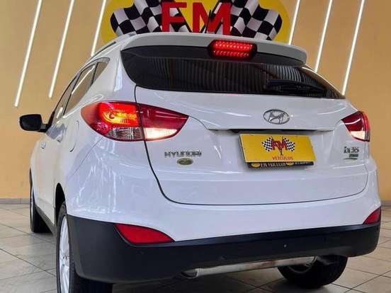 HYUNDAI-IX35-2.0 MPI 4X2 16V FLEX 4P AUTOMÁTICO HYUNDAI-IX35-2013