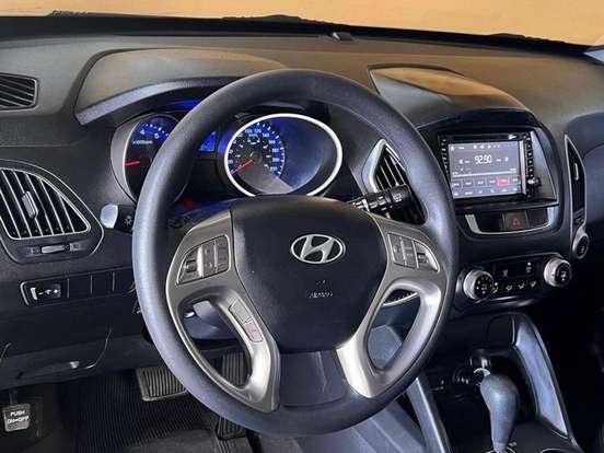 HYUNDAI-IX35-2.0 MPI 4X2 16V FLEX 4P AUTOMÁTICO HYUNDAI-IX35-2013