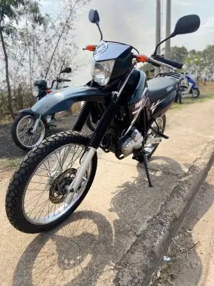 YAMAHA-XTZ 250 LANDER-2015