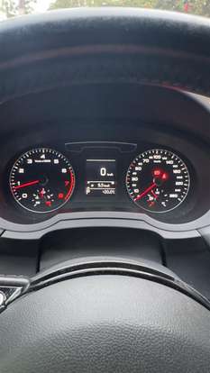 AUDI-Q3-2015