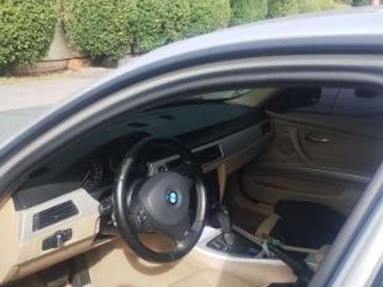 BMW-318i-2.0 SEDAN 16V GASOLINA 4P AUTOMÁTICO BMW-318i-2012