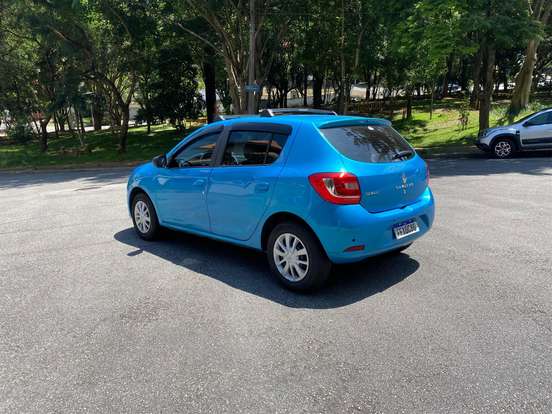 RENAULT-SANDERO-1.6 EXPRESSION 8V FLEX 4P MANUAL RENAULT-SANDERO-2015