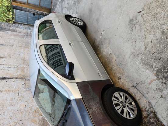 VOLKSWAGEN-GOL-1.0 MI 8V FLEX 4P MANUAL G.IV VOLKSWAGEN-GOL-2009