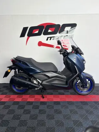 YAMAHA XMAX 250 CONNECTED ABS YAMAHA XMAX 250 CONNECTED ABS