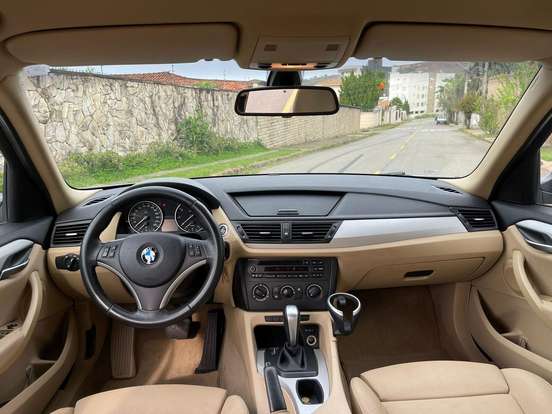 BMW-X1-2.0 16V GASOLINA SDRIVE18I 4P AUTOMÁTICO BMW-X1-2011