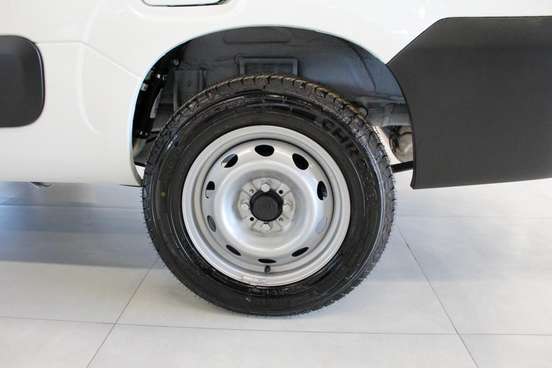 FIAT-FIORINO-2024