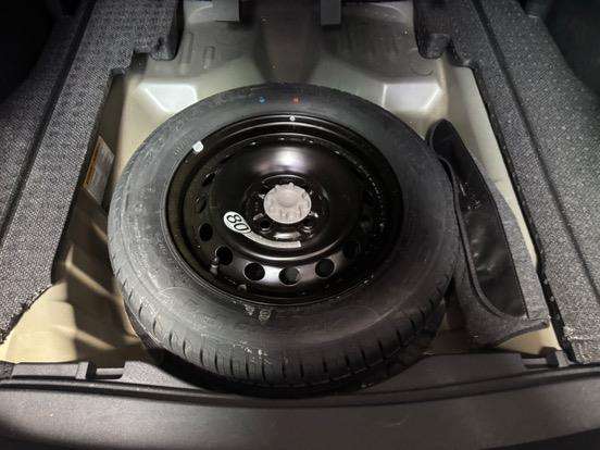 TOYOTA-YARIS-2018