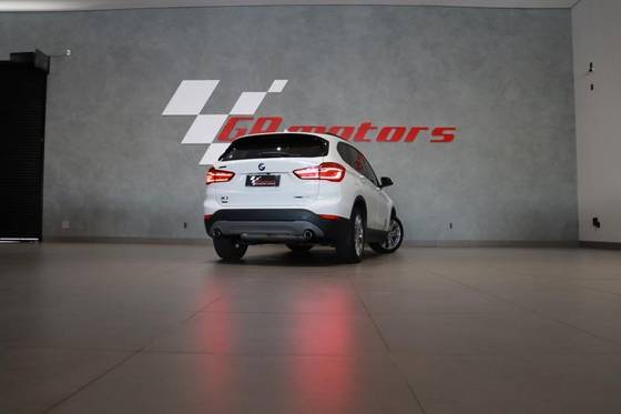 BMW X1 2.0 16V TURBO ACTIVEFLEX SDRIVE20I GP 4P AUTOMÁTICO