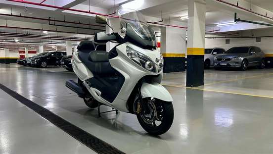 DAFRA-MAXSYM 400i-2023