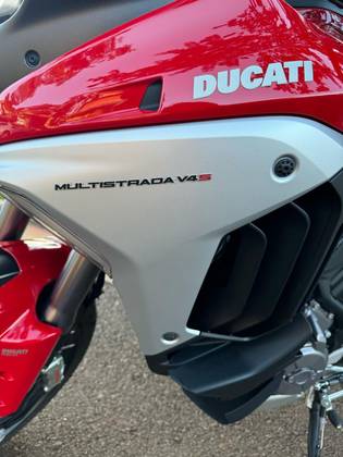 DUCATI MULTISTRADA 1200 V4 S 