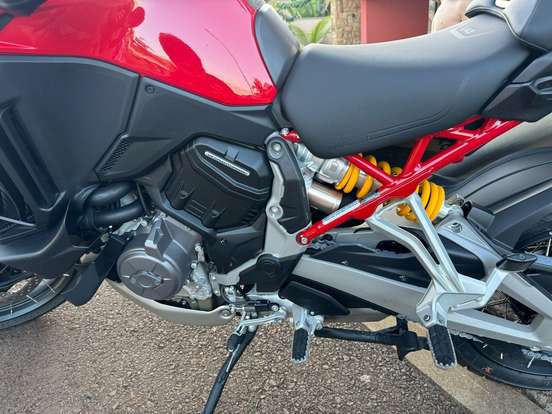 DUCATI-MULTISTRADA 1200 V4 S-2023