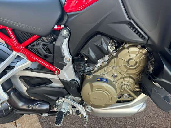 DUCATI-MULTISTRADA 1200 V4 S-2023