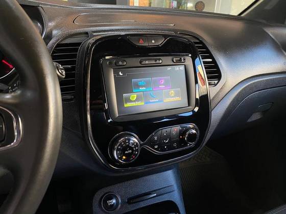 RENAULT CAPTUR 2.0 16V HI-FLEX INTENSE AUTOMÁTICO