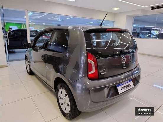 VOLKSWAGEN-UP-2016