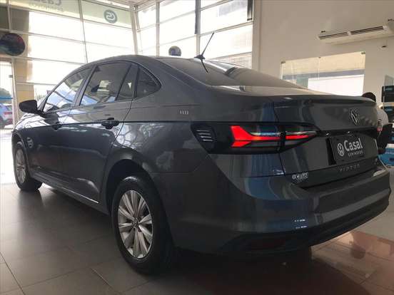 VOLKSWAGEN-VIRTUS-2023