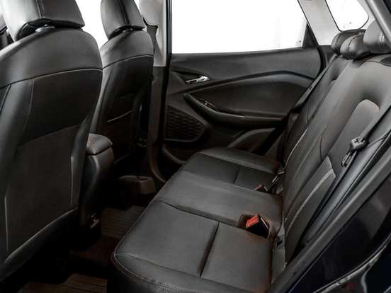 CHEVROLET-TRACKER-2024