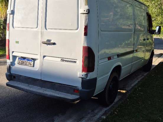 MERCEDES-BENZ-SPRINTER-2.2 FURGÃO 313 CDI TETO BAIXO DIESEL 3P MANUAL MERCEDES-BENZ-SPRINTER-2005