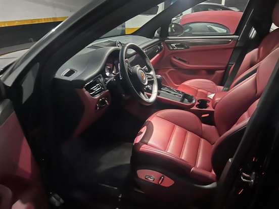 PORSCHE-MACAN-2024
