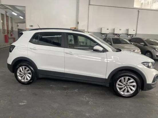 VOLKSWAGEN-T-CROSS-2023