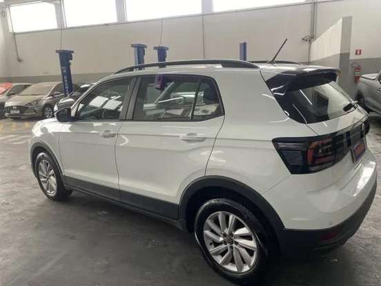 VOLKSWAGEN-T-CROSS-2023