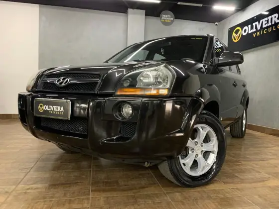 HYUNDAI TUCSON 2.0 MPFI GLS 16V 143CV 2WD GASOLINA 4P AUTOMÁTICO